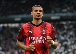 记者：水晶宫对佳夫感兴趣 德甲是球员最青睐的目的地之一